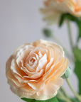 Ranunculus Clooney Real Touch 20"